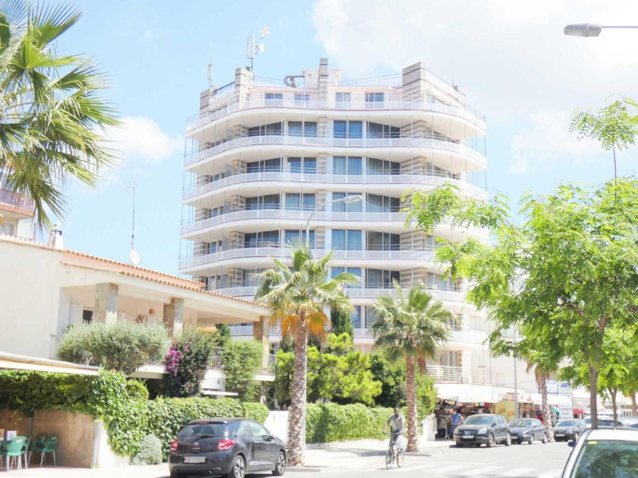 Bora 4-B Apartment Roses Bagian luar foto