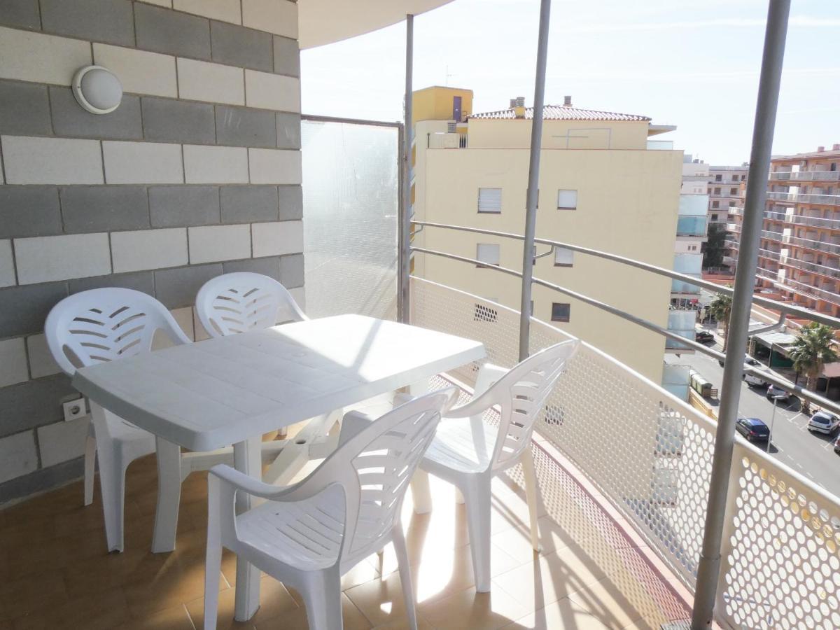 Bora 4-B Apartment Roses Bagian luar foto